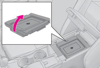 Lexus NX. Using the storage features